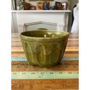 Vintage MCM Avocado Green Round Planter Glazed Ceramic Mid-Century Modern 50s
